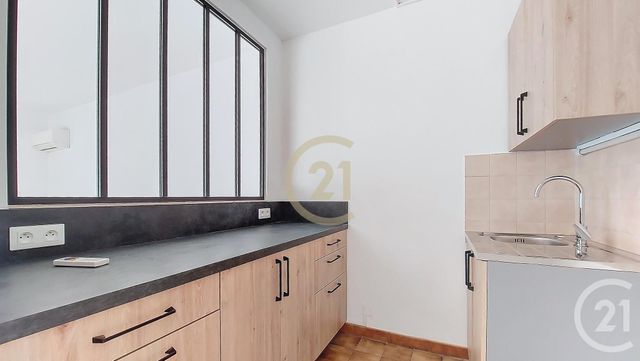 Appartement F1 &agrave; louer - 1 pi&egrave;ce - 38,54 m2 - Les Angles - 30 - LANGUEDOC-ROUSSILLON