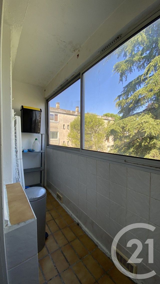 Appartement F2 &agrave; louer - 2 pi&egrave;ces - 48,03 m2 - Avignon - 84 - PROVENCE-ALPES-COTE-D-AZUR