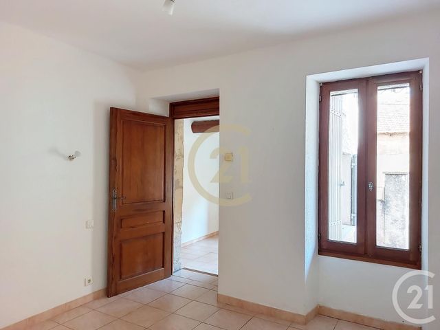 Appartement F2 &agrave; louer - 2 pi&egrave;ces - 35,77 m2 - Boulbon - 13 - PROVENCE-ALPES-COTE-D-AZUR
