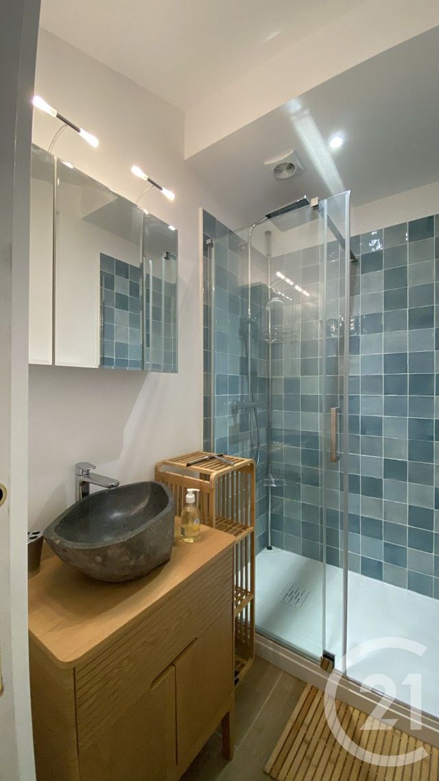 Maison &agrave; louer - 3 pi&egrave;ces - 60,22 m2 - Remoulins - 30 - LANGUEDOC-ROUSSILLON