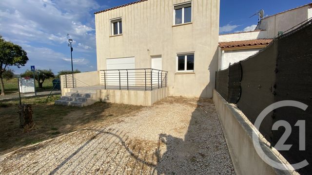Maison &agrave; louer - 4 pi&egrave;ces - 95,47 m2 - Remoulins - 30 - LANGUEDOC-ROUSSILLON
