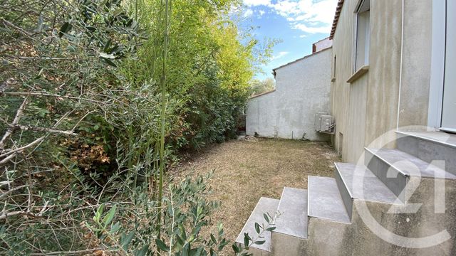 Maison &agrave; louer - 4 pi&egrave;ces - 95,47 m2 - Remoulins - 30 - LANGUEDOC-ROUSSILLON