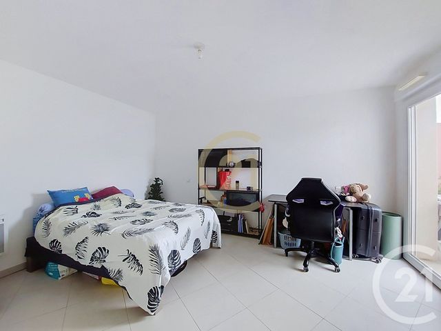 Appartement T2 &agrave; louer - 2 pi&egrave;ces - 46,45 m2 - Remoulins - 30 - LANGUEDOC-ROUSSILLON