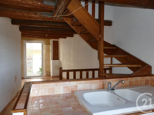 Maison &agrave; louer - 3 pi&egrave;ces - 60,02 m2 - Estezargues - 30 - LANGUEDOC-ROUSSILLON