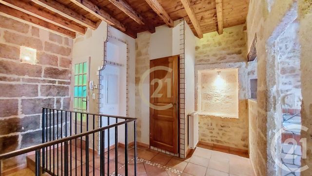 Appartement F4 &agrave; louer - 4 pi&egrave;ces - 105,43 m2 - Remoulins - 30 - LANGUEDOC-ROUSSILLON