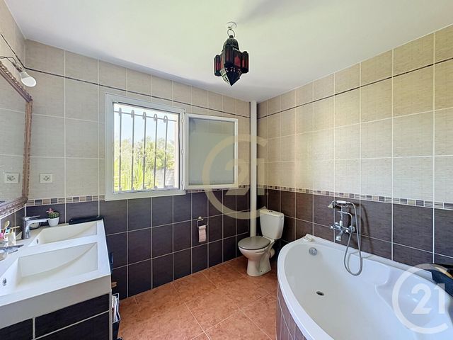 Maison &agrave; vendre - 8 pi&egrave;ces - 193,32 m2 - Beaucaire - 30 - LANGUEDOC-ROUSSILLON