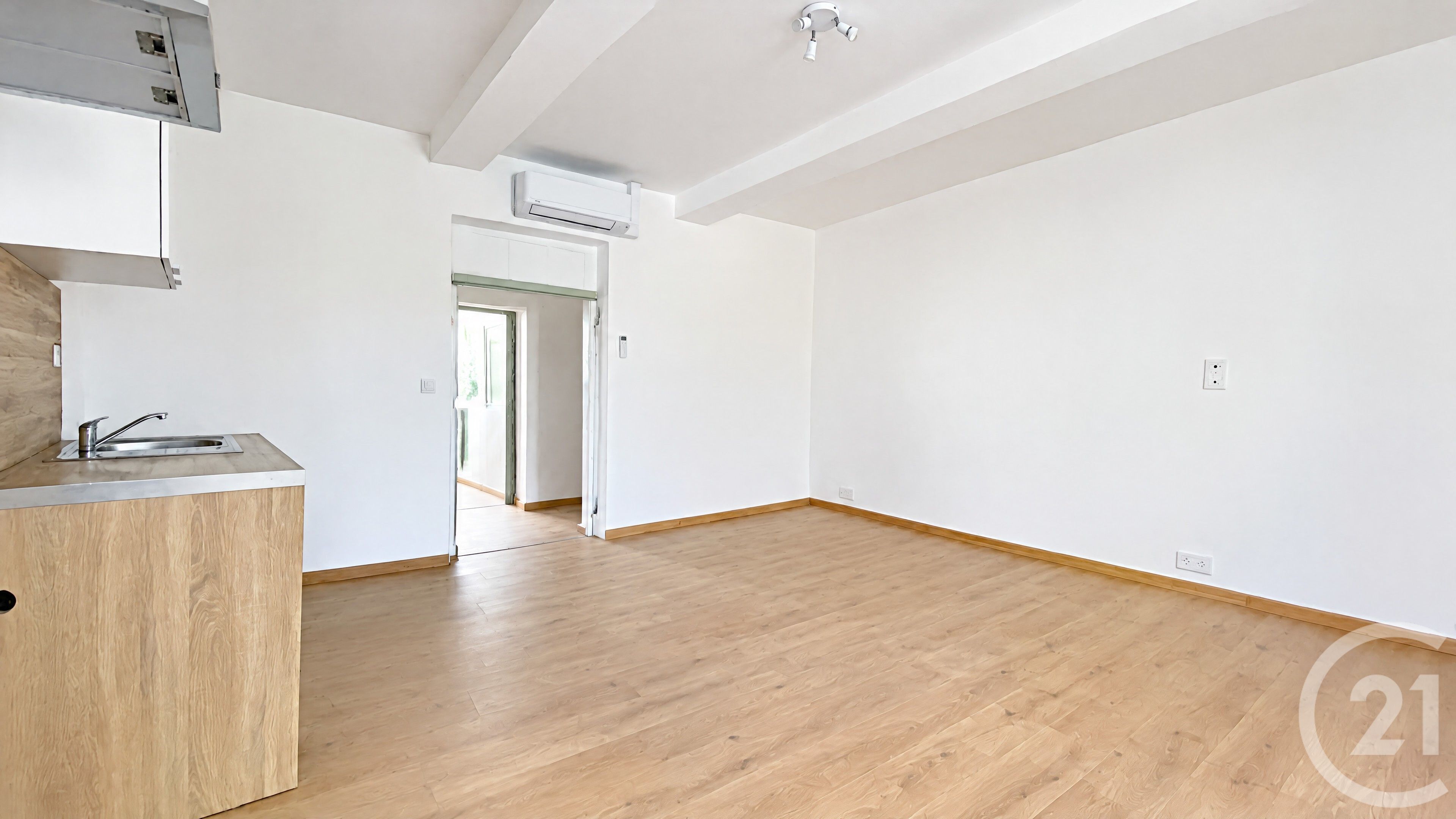 Appartement à Connaux