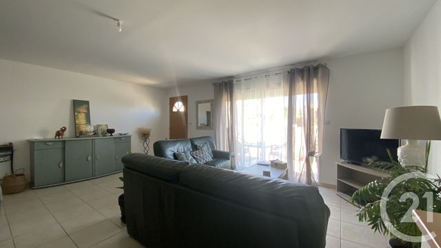 Maison &agrave; louer - 4 pi&egrave;ces - 88,59 m2 - Castillon Du Gard - 30 - LANGUEDOC-ROUSSILLON