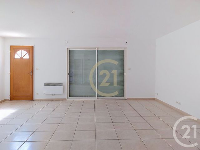 Maison &agrave; louer - 4 pi&egrave;ces - 88,59 m2 - Castillon Du Gard - 30 - LANGUEDOC-ROUSSILLON