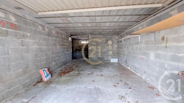 Appartement F3 &agrave; louer - 3 pi&egrave;ces - 63,10 m2 - Remoulins - 30 - LANGUEDOC-ROUSSILLON