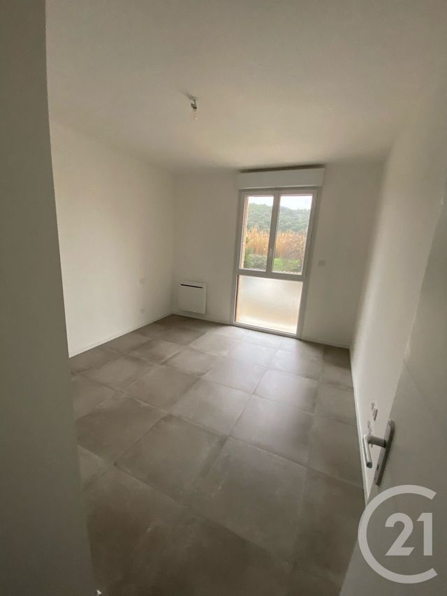 Appartement &agrave; louer - 3 pi&egrave;ces - 56,66 m2 - Valliguieres - 30 - LANGUEDOC-ROUSSILLON