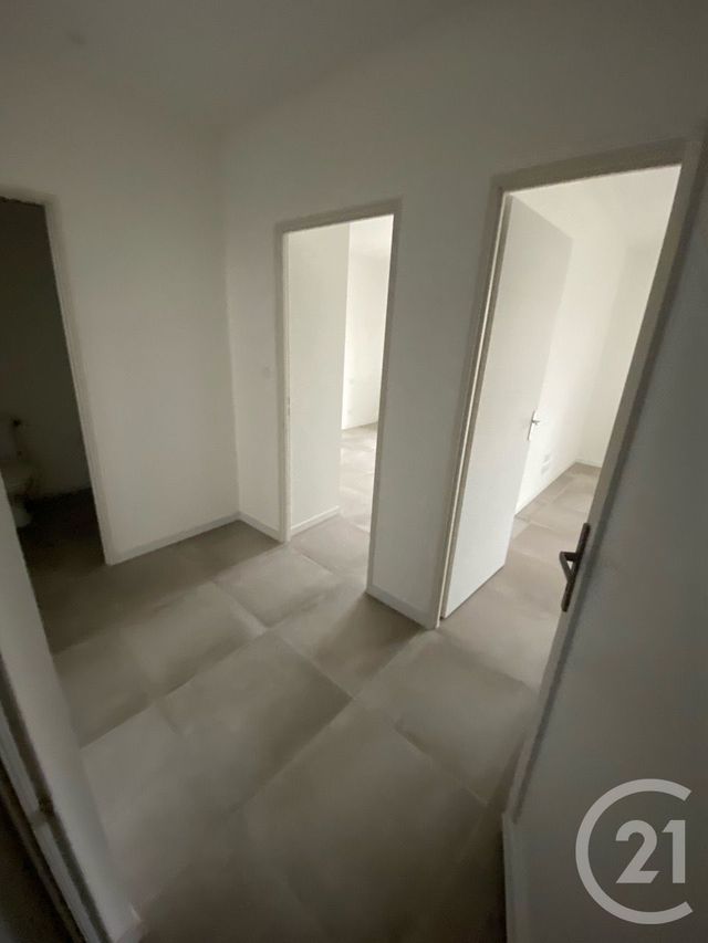 Appartement &agrave; louer - 3 pi&egrave;ces - 56,66 m2 - Valliguieres - 30 - LANGUEDOC-ROUSSILLON