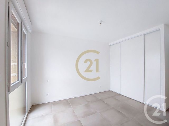 Appartement &agrave; louer - 3 pi&egrave;ces - 56,66 m2 - Valliguieres - 30 - LANGUEDOC-ROUSSILLON