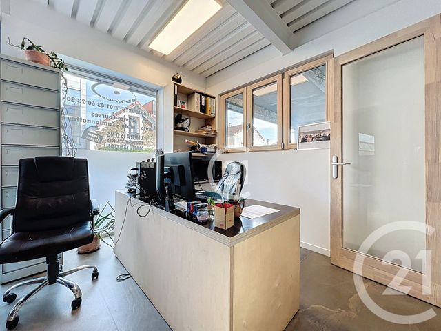 Appartement Local &agrave; vendre - 3 pi&egrave;ces - 130 m2 - Montreuil - 93 - ILE-DE-FRANCE