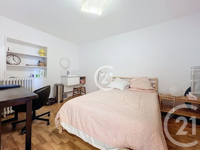 Appartement Local &agrave; vendre - 3 pi&egrave;ces - 130 m2 - Montreuil - 93 - ILE-DE-FRANCE