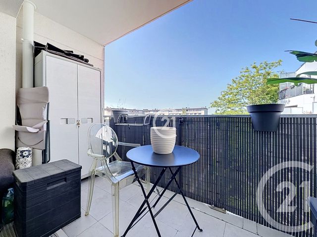 Appartement F3 &agrave; vendre - 3 pi&egrave;ces - 64,82 m2 - Montreuil - 93 - ILE-DE-FRANCE