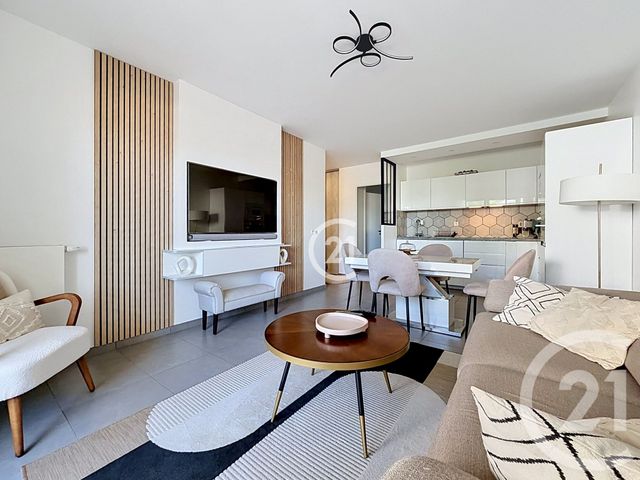 Appartement F3 &agrave; vendre - 3 pi&egrave;ces - 64,82 m2 - Montreuil - 93 - ILE-DE-FRANCE