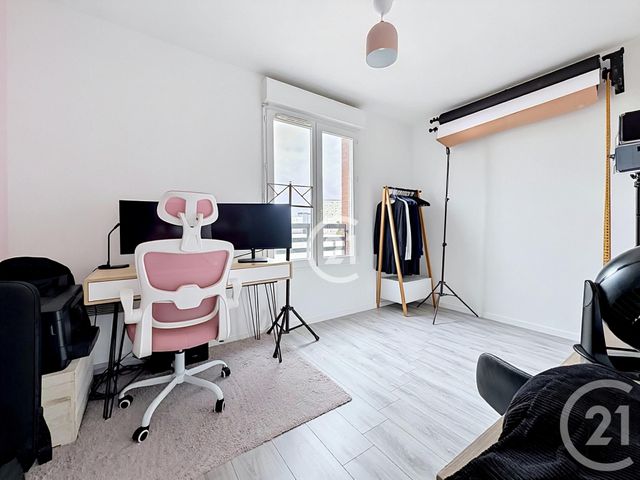 Appartement F4 &agrave; vendre - 4 pi&egrave;ces - 82,84 m2 - Montreuil - 93 - ILE-DE-FRANCE