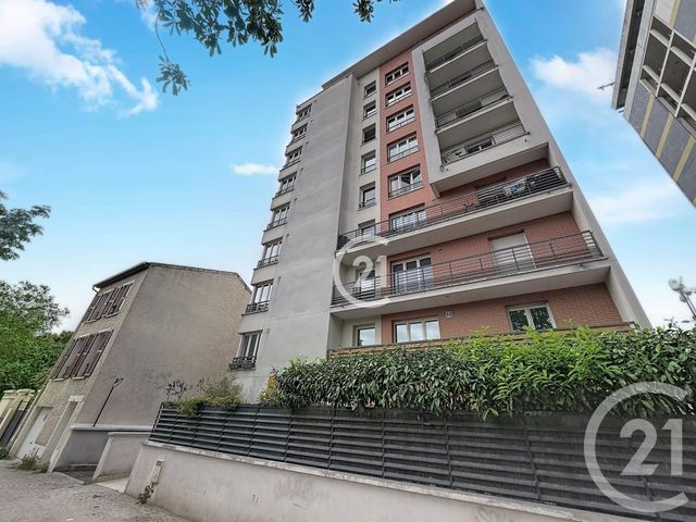 Appartement F4 &agrave; vendre - 4 pi&egrave;ces - 82,84 m2 - Montreuil - 93 - ILE-DE-FRANCE