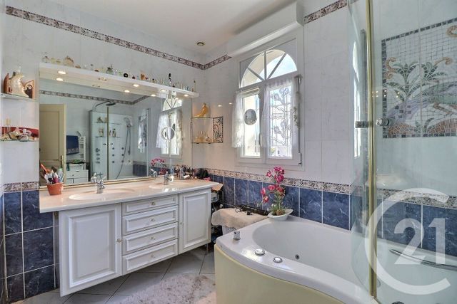 Maison à vendre - 7 pièces - 155 m2 - Antony - 92 - ILE-DE-FRANCE