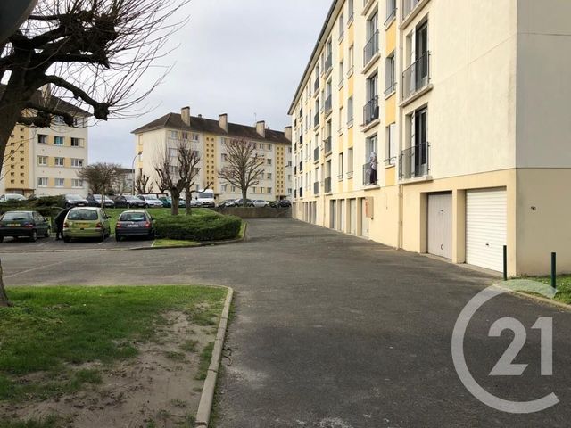 Parking à vendre - 15 m2 - Etampes - 91 - ILE-DE-FRANCE