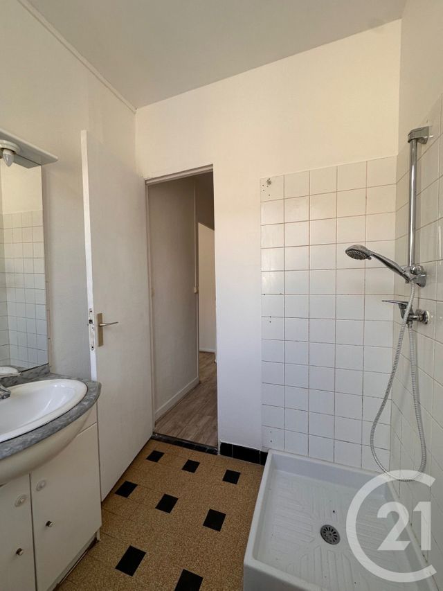 Appartement &agrave; vendre - 5 pi&egrave;ces - 88,65 m2 - Angerville - 91 - ILE-DE-FRANCE