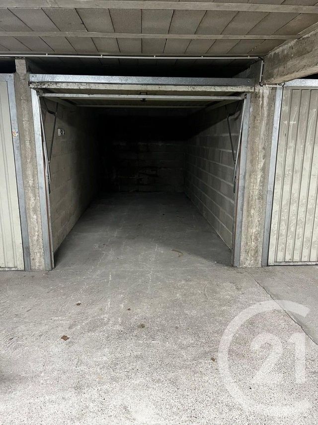 Parking &agrave; vendre - 13 m2 - Etampes - 91 - ILE-DE-FRANCE