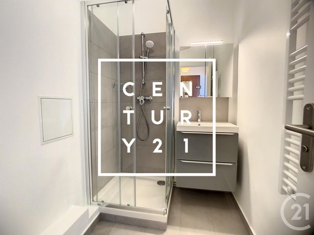 Appartement F1 &agrave; louer - 1 pi&egrave;ce - 23,74 m2 - Meudon - 92 - ILE-DE-FRANCE