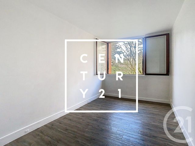 Appartement &agrave; vendre - 4 pi&egrave;ces - 76,87 m2 - Meudon La Foret - 92 - ILE-DE-FRANCE