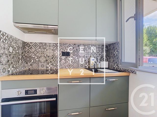 Appartement Studio &agrave; louer - 1 pi&egrave;ce - 30,20 m2 - Meudon - 92 - ILE-DE-FRANCE