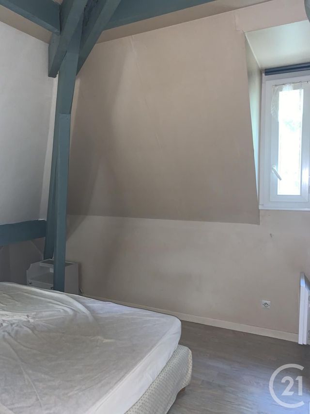 Appartement F1 &agrave; louer - 1 pi&egrave;ce - 22,60 m2 - Argeles Gazost - 65 - MIDI-PYRENEES