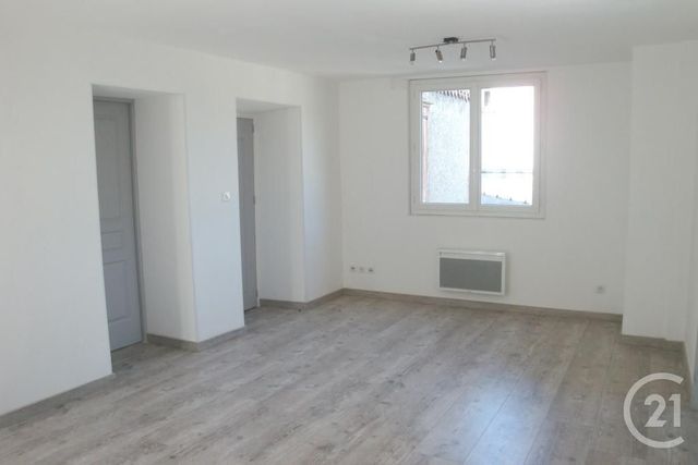 Appartement T2 &agrave; louer - 2 pi&egrave;ces - 70 m2 - Argeles Gazost - 65 - MIDI-PYRENEES