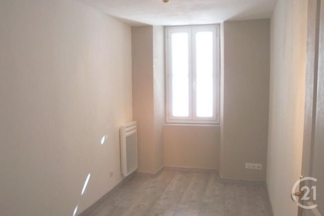 Appartement T2 &agrave; louer - 2 pi&egrave;ces - 70 m2 - Argeles Gazost - 65 - MIDI-PYRENEES