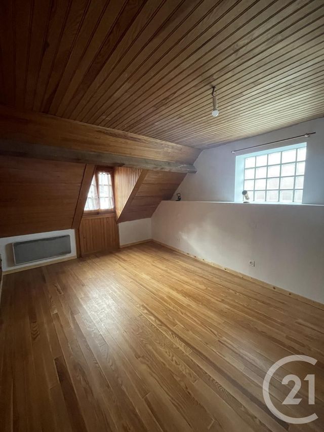 Maison &agrave; louer - 3 pi&egrave;ces - 89,15 m2 - Lau Balagnas - 65 - MIDI-PYRENEES