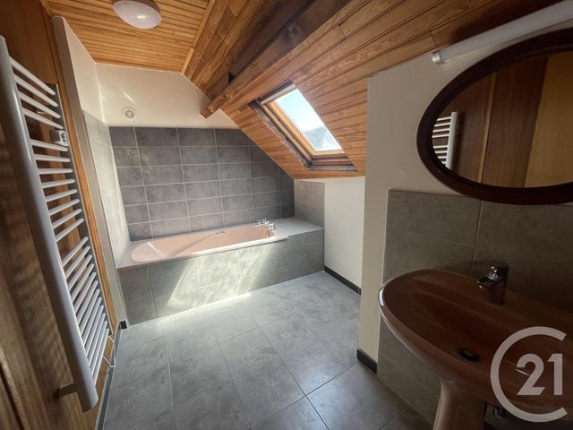 Maison &agrave; louer - 3 pi&egrave;ces - 89,15 m2 - Lau Balagnas - 65 - MIDI-PYRENEES