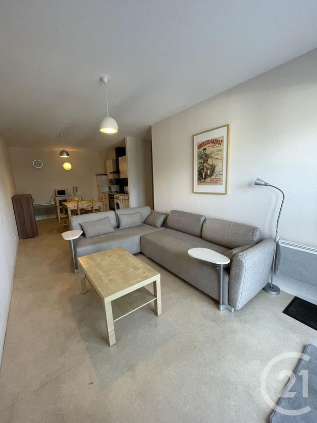 Appartement T2 &agrave; louer - 2 pi&egrave;ces - 41,21 m2 - Argeles Gazost - 65 - MIDI-PYRENEES