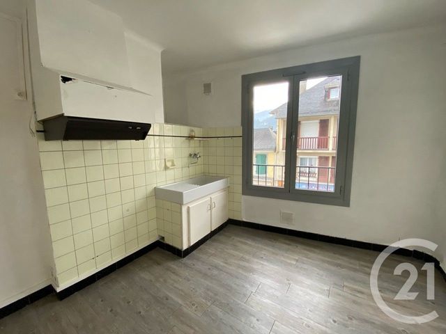 Appartement F2 &agrave; louer - 2 pi&egrave;ces - 43,18 m2 - Argeles Gazost - 65 - MIDI-PYRENEES