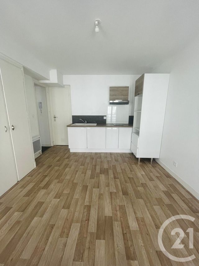 Appartement T2 &agrave; louer - 2 pi&egrave;ces - 31,36 m2 - Argeles Gazost - 65 - MIDI-PYRENEES