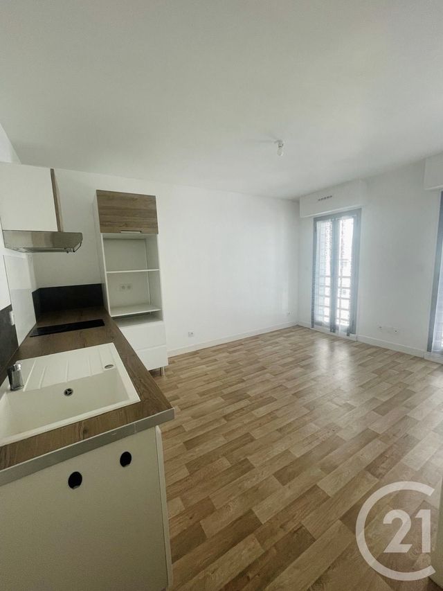 Appartement T2 &agrave; louer - 2 pi&egrave;ces - 31,36 m2 - Argeles Gazost - 65 - MIDI-PYRENEES