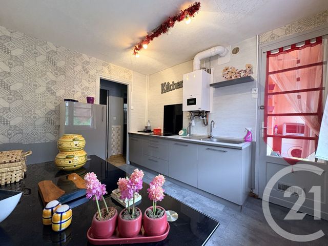 Appartement &agrave; vendre - 4 pi&egrave;ces - 64,80 m2 - Argeles Gazost - 65 - MIDI-PYRENEES