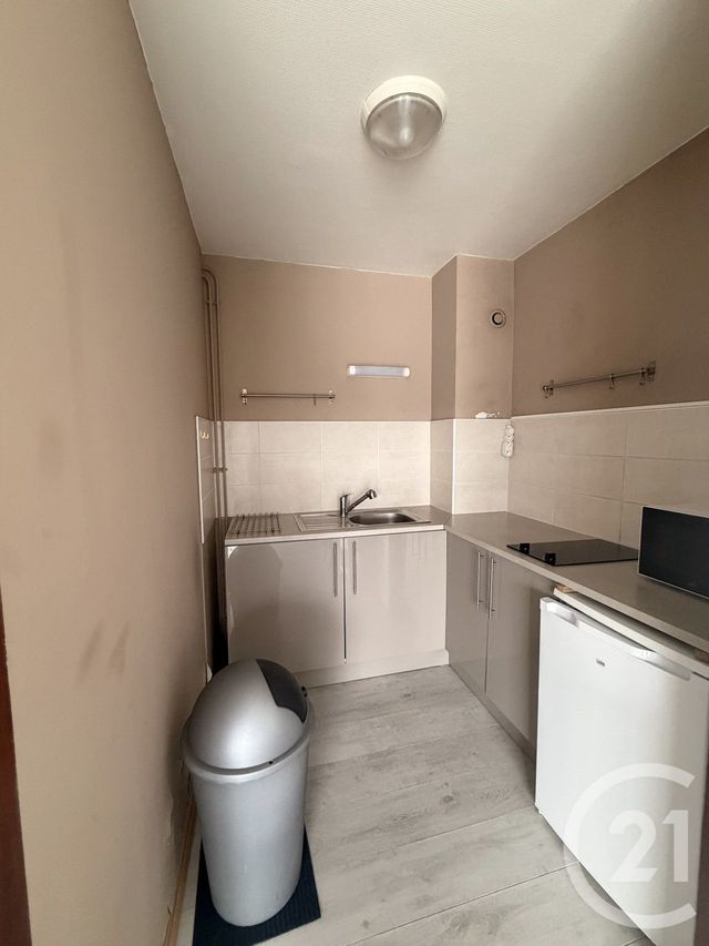 Appartement F1 &agrave; louer - 1 pi&egrave;ce - 30,90 m2 - Tarbes - 65 - MIDI-PYRENEES