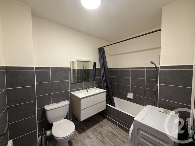 Appartement F1 &agrave; louer - 1 pi&egrave;ce - 30,90 m2 - Tarbes - 65 - MIDI-PYRENEES