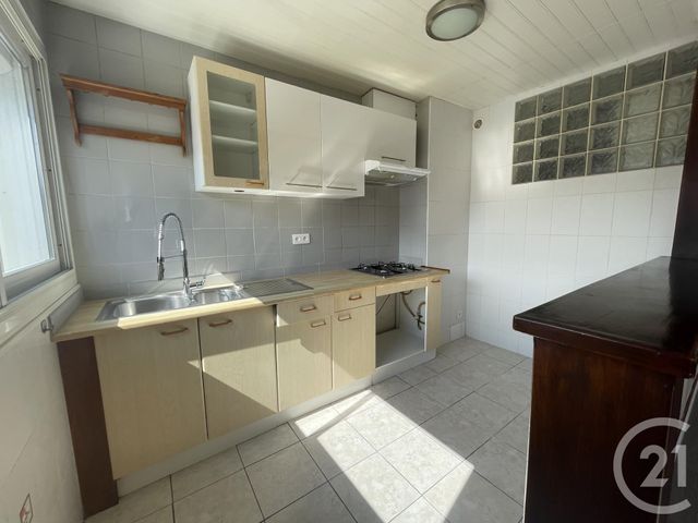 Appartement T4 &agrave; vendre - 4 pi&egrave;ces - 66,40 m2 - Lourdes - 65 - MIDI-PYRENEES