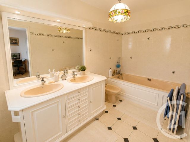 Maison &agrave; vendre - 6 pi&egrave;ces - 142,36 m2 - Lagord - 17 - POITOU-CHARENTES