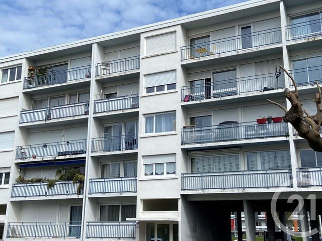 Appartement F3 à vendre - 3 pièces - 52,07 m2 - La Rochelle - 17 - POITOU-CHARENTES