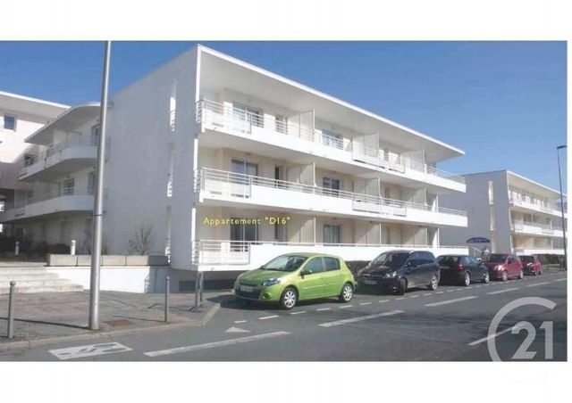Appartement T2 à louer - 2 pièces - 30 m2 - La Rochelle - 17 - POITOU-CHARENTES