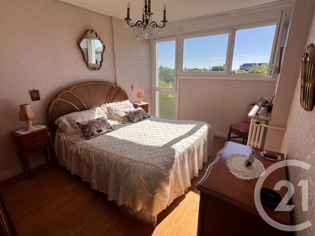 Appartement F3 à vendre - 3 pièces - 74 m2 - La Rochelle - 17 - POITOU-CHARENTES