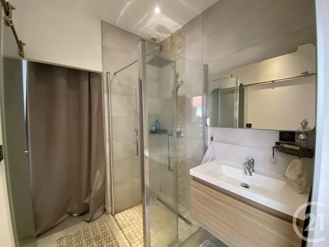 Maison à vendre - 5 pièces - 117 m2 - La Rochelle - 17 - POITOU-CHARENTES