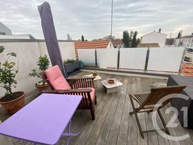 Maison à vendre - 5 pièces - 117 m2 - La Rochelle - 17 - POITOU-CHARENTES