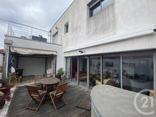 Maison à vendre - 5 pièces - 117 m2 - La Rochelle - 17 - POITOU-CHARENTES